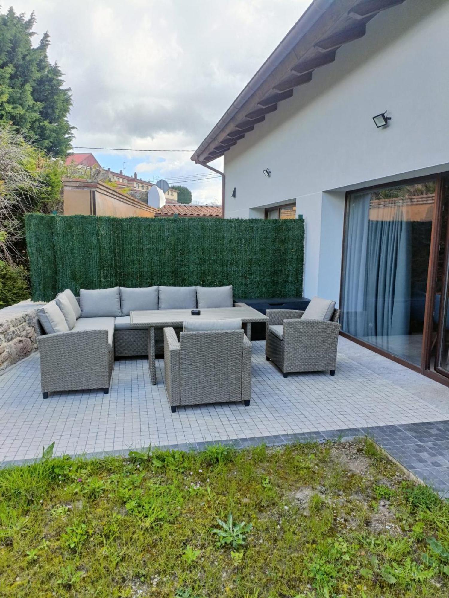 Apartamentos Entrellusa - At-1482-As Perlora Exterior photo